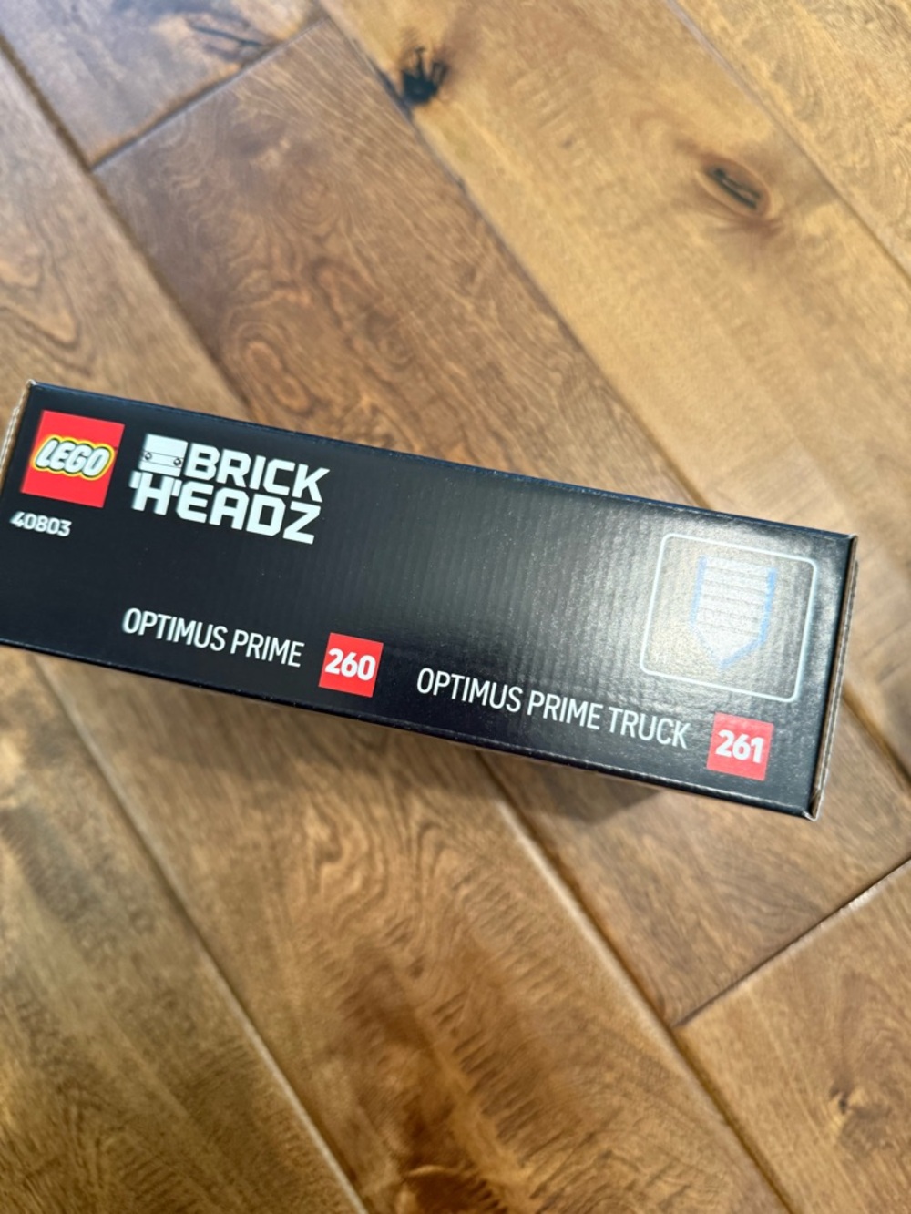 Lego BrickHeadz Optimus Prime Brick Figure (Red/Blue/White) - Picture 2 of 3